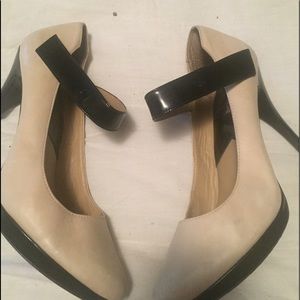 Michael Kors high heel 4”CLEARANCE PRICE FIRM!!